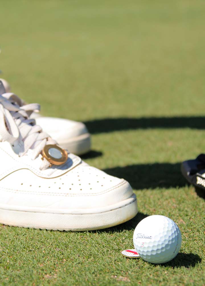 Shoe-Clip – Golf Ball Marker on the Shoe, an Innovative Accessory for Every  Golfer - MyGolfWay - Plataforma Online del Sector del Golf - Online  Platform of Golf Industry